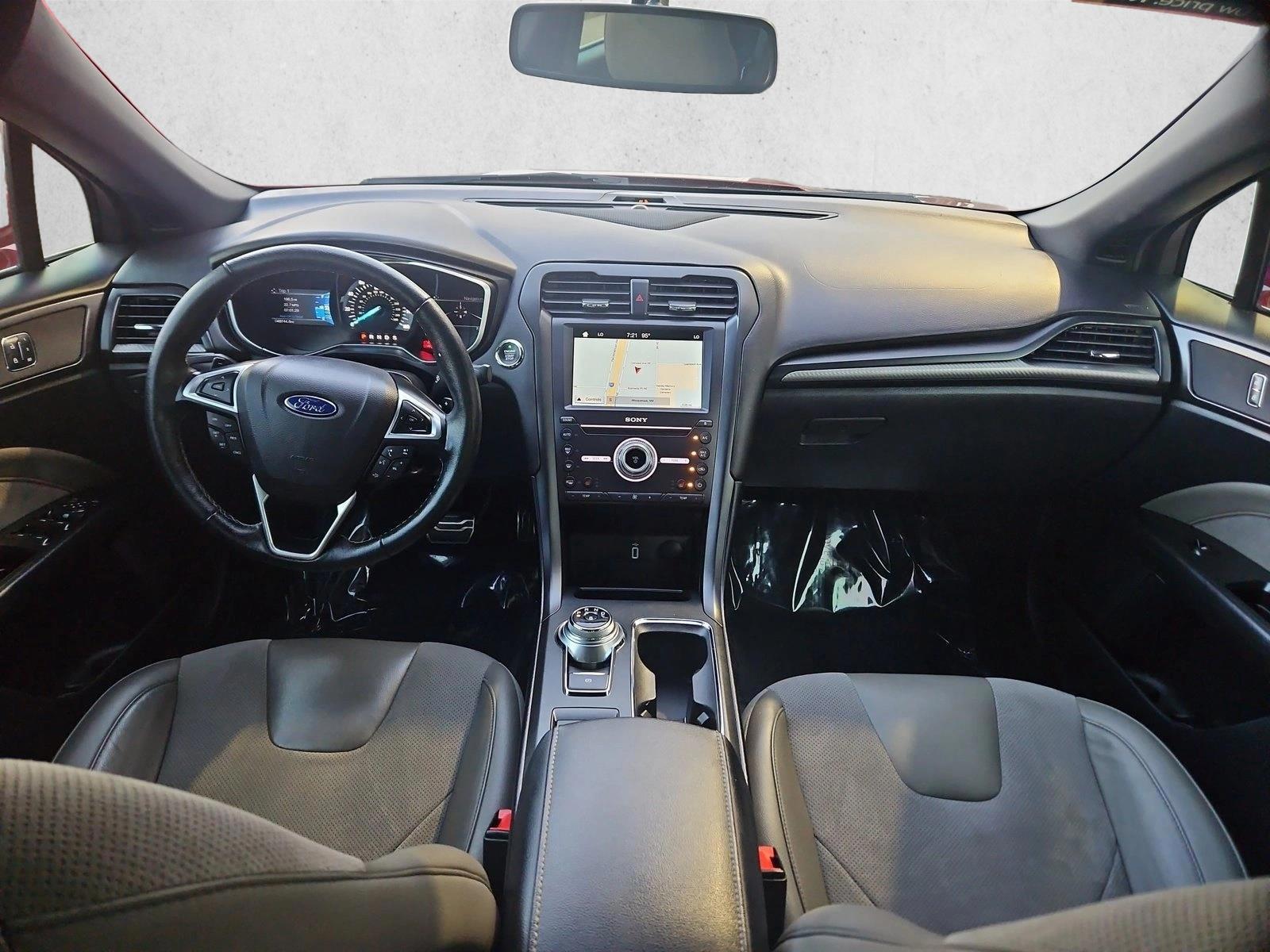 Thumbnail: 2017 Ford Fusion - 3
