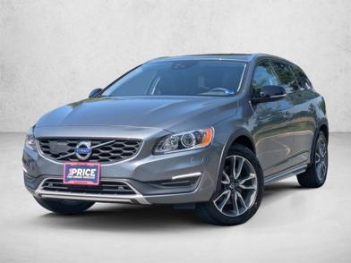 2017 Volvo V60  -
                  Sterling, VA