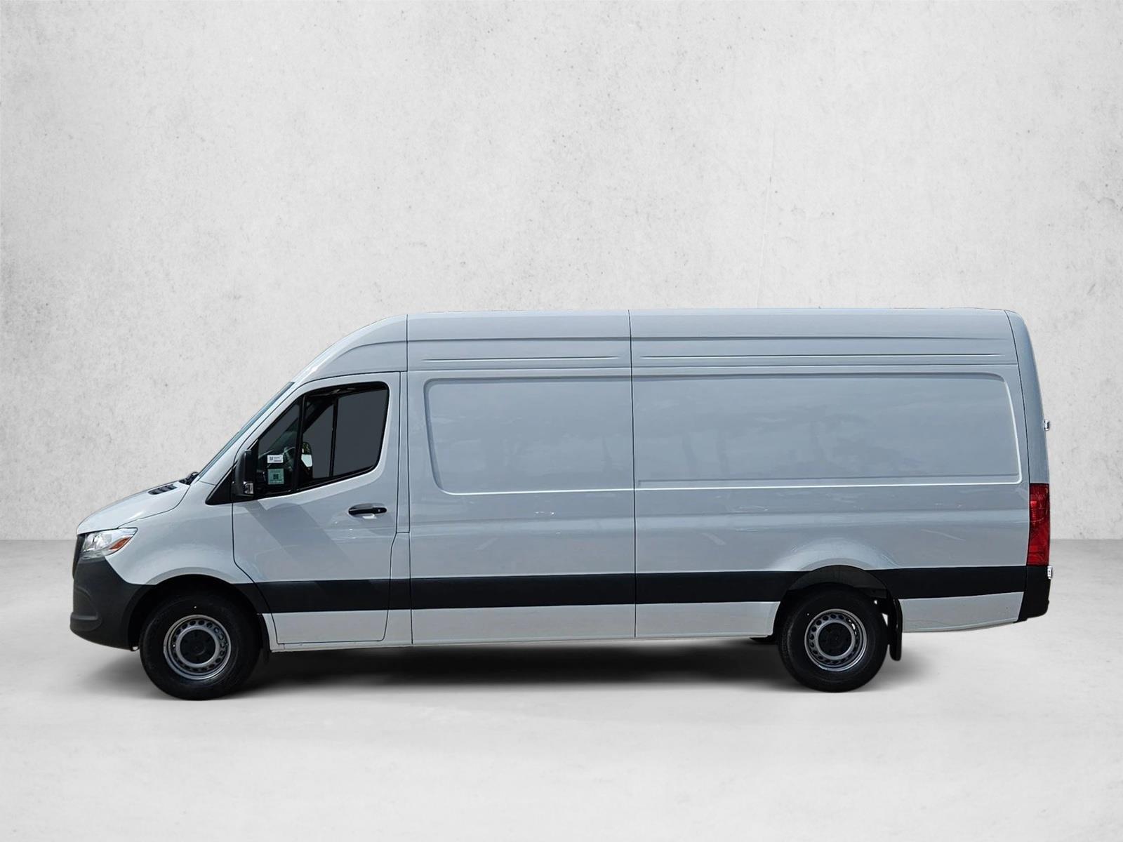 Thumbnail: 2026 Mercedes-Benz Sprinter - 2
