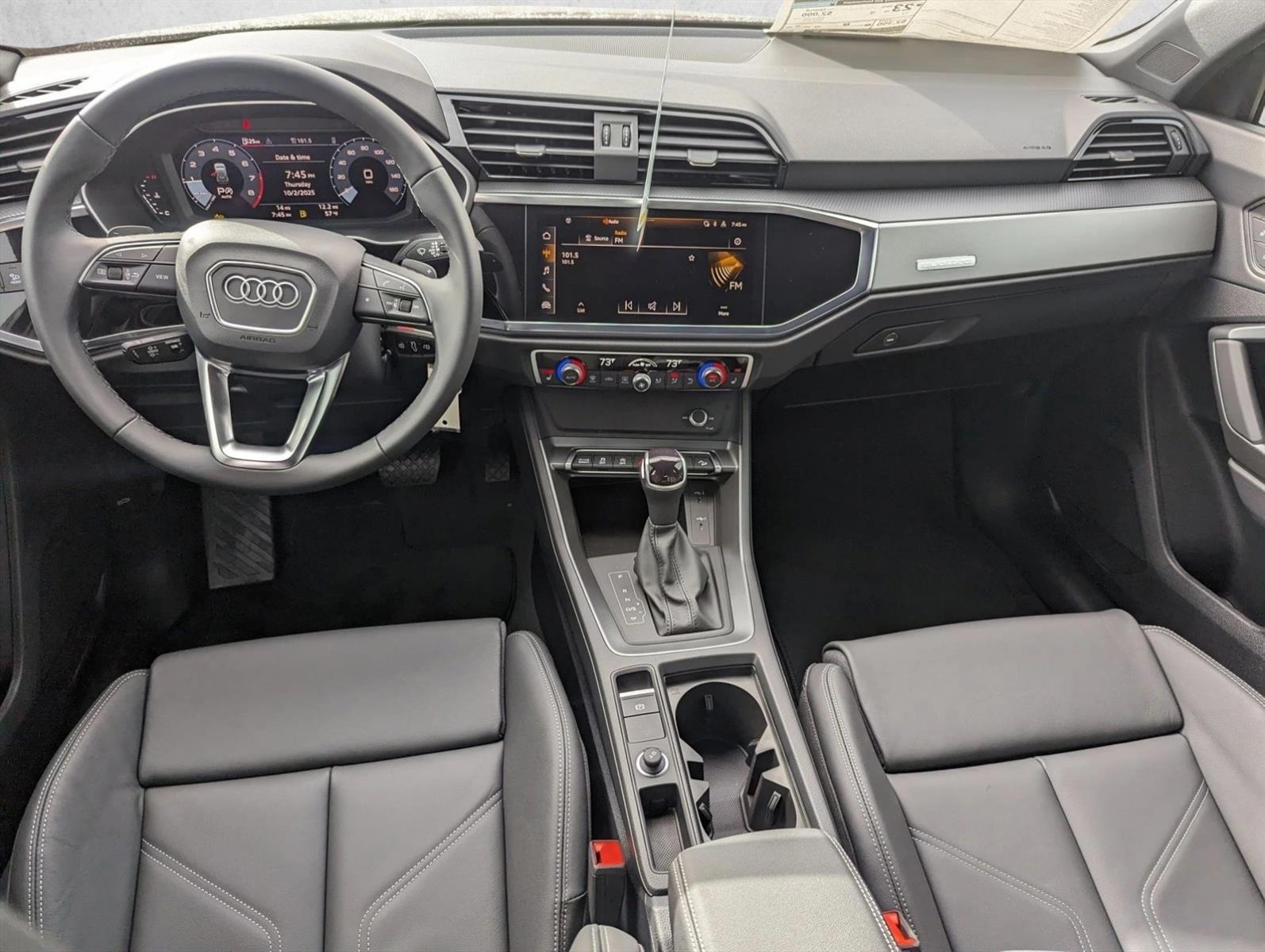 Thumbnail: 2025 Audi Q3 - 3