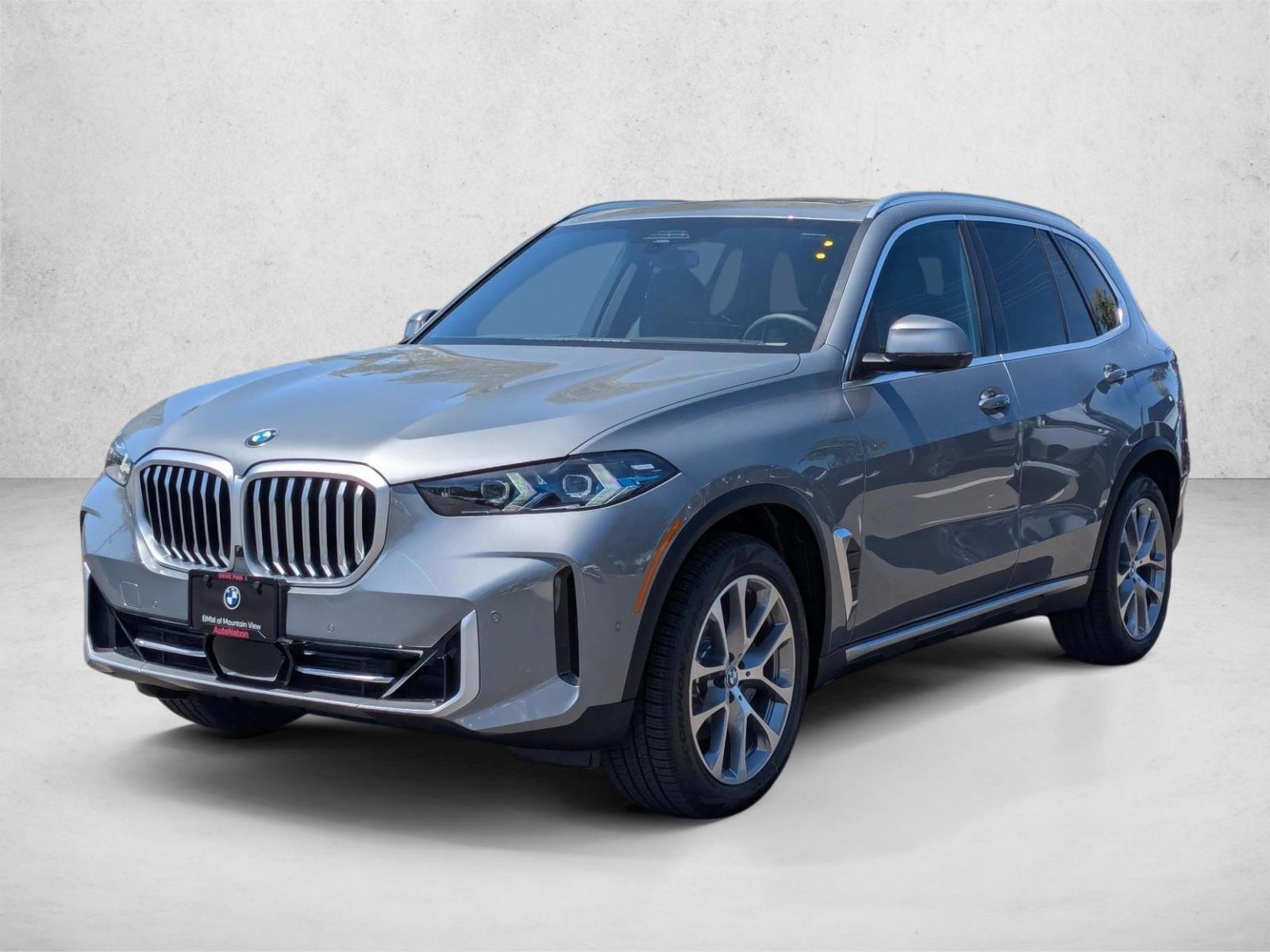 Thumbnail: 2026 BMW X5 - 1
