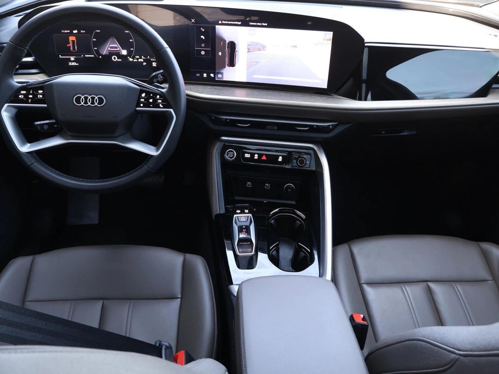 Thumbnail: 2025 Audi Q5 - 4