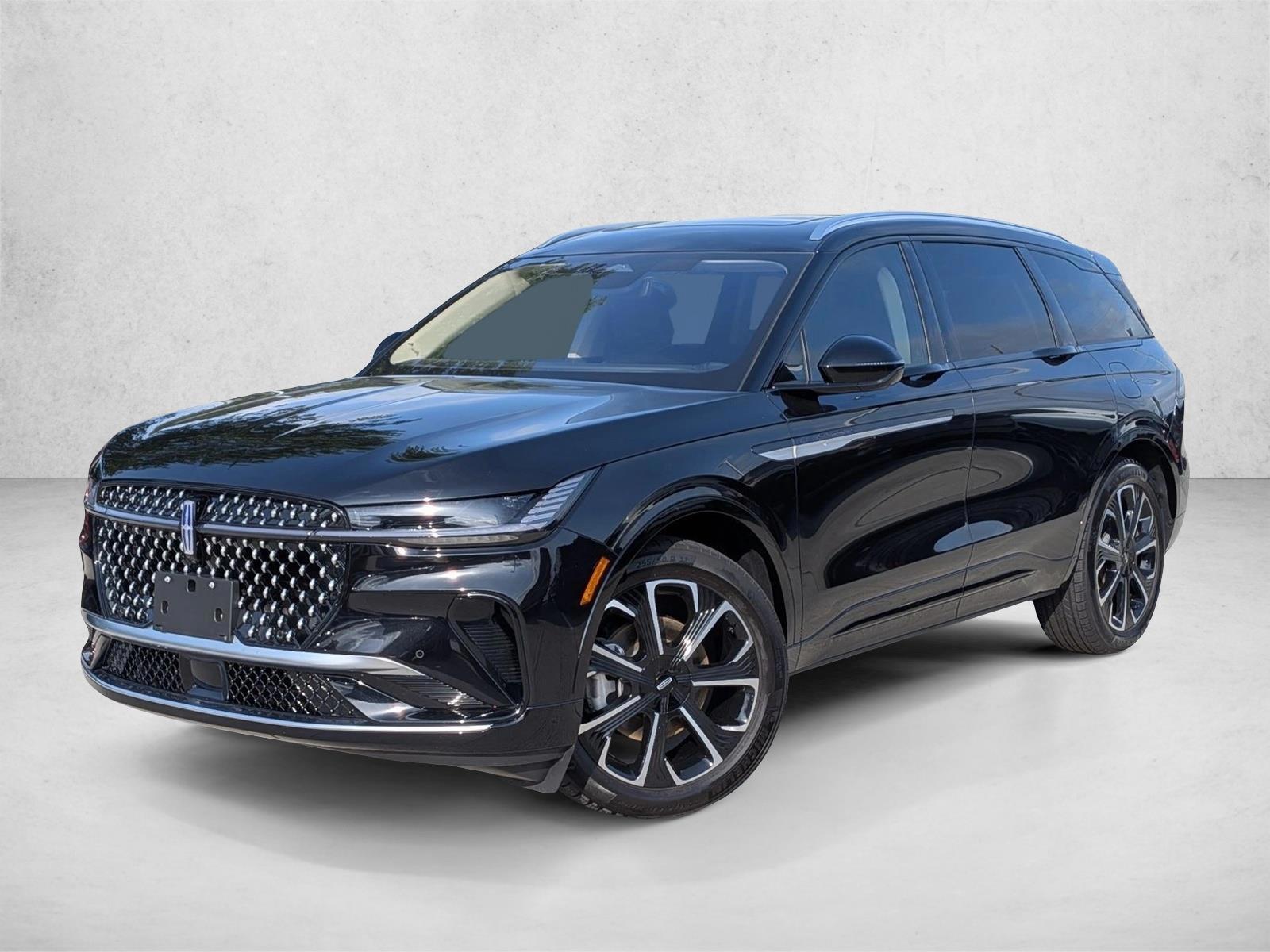 Thumbnail: 2025 Lincoln Nautilus - 1