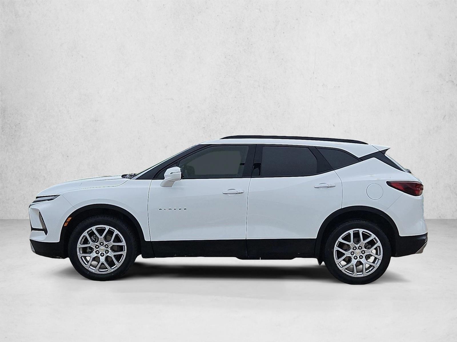 Thumbnail: 2023 Chevrolet Blazer - 2
