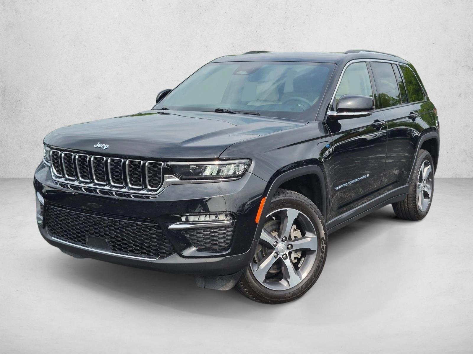 Thumbnail: 2022 Jeep Grand Cherokee - 1
