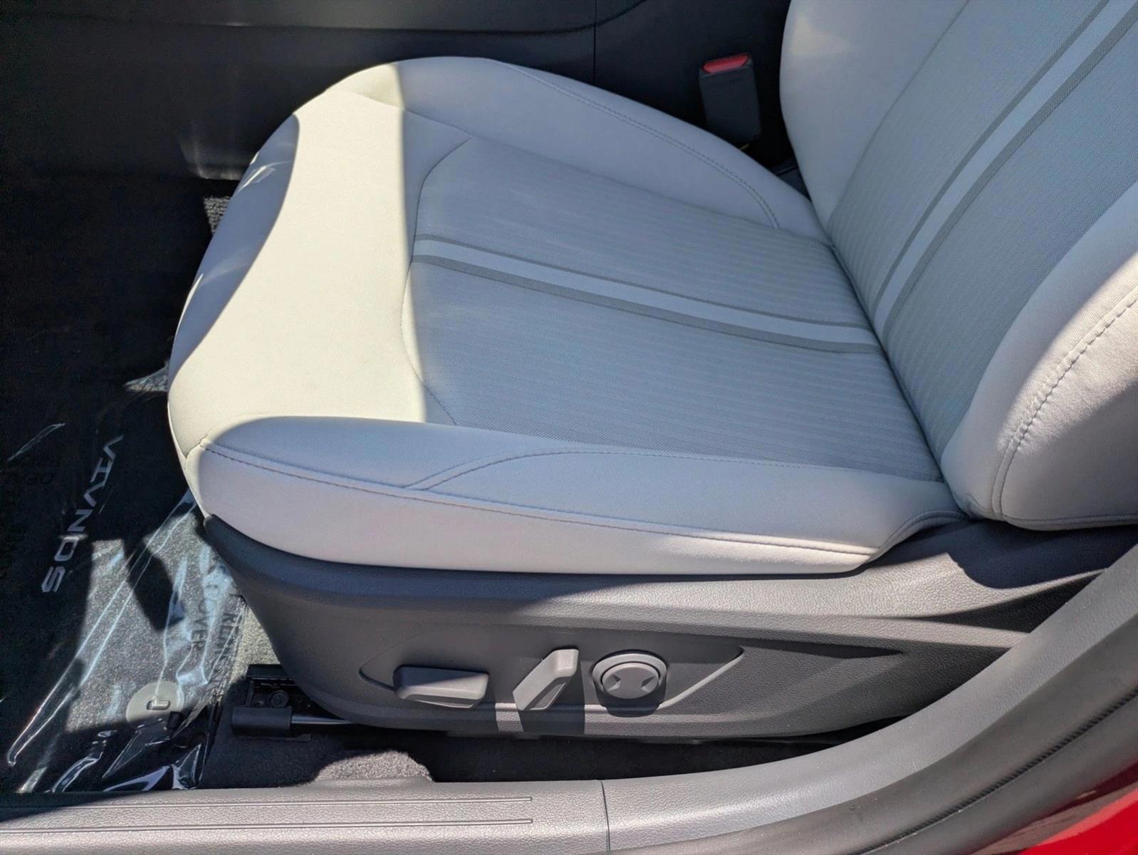 Thumbnail: 2026 Hyundai Sonata - 4