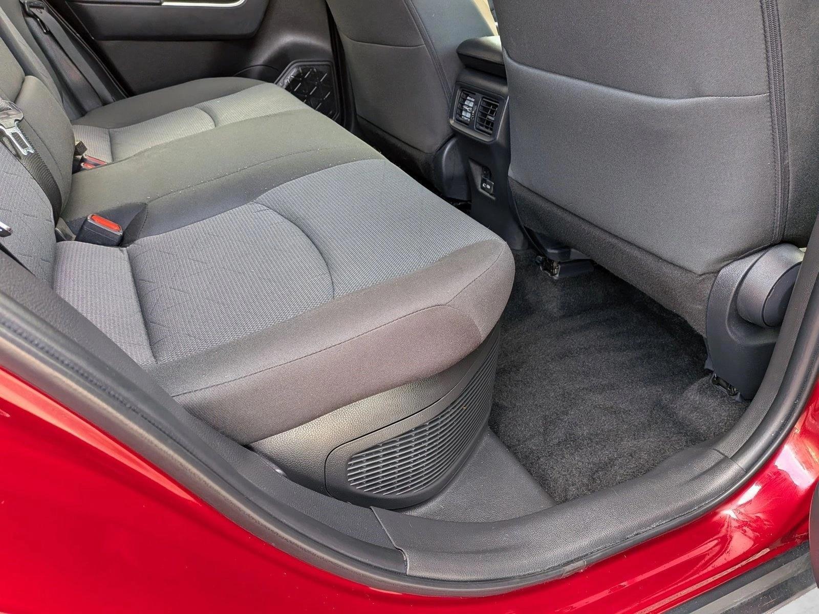 Thumbnail: 2025 Toyota RAV4 - 6