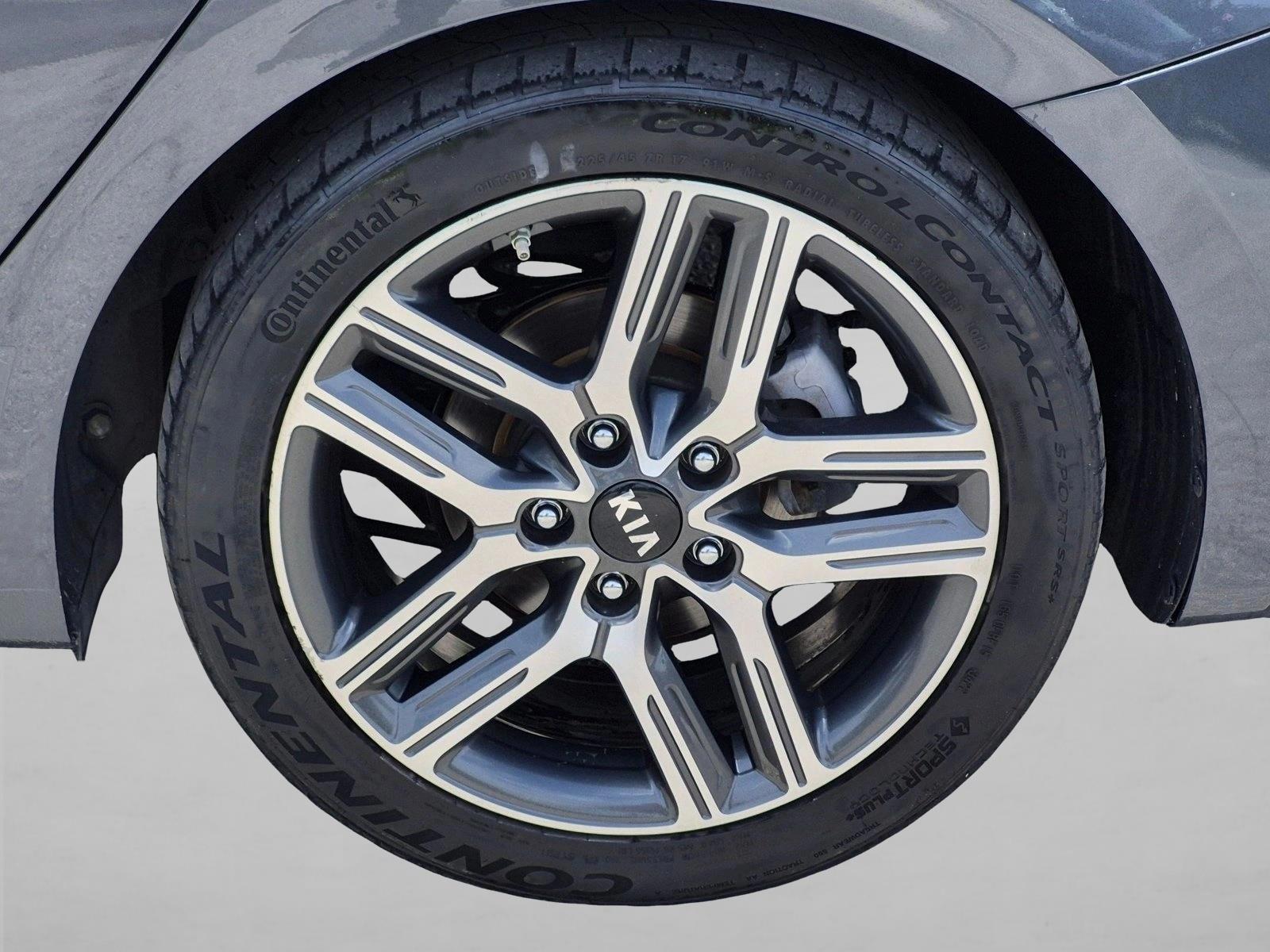 2021 Kia Forte EX - Photo 22