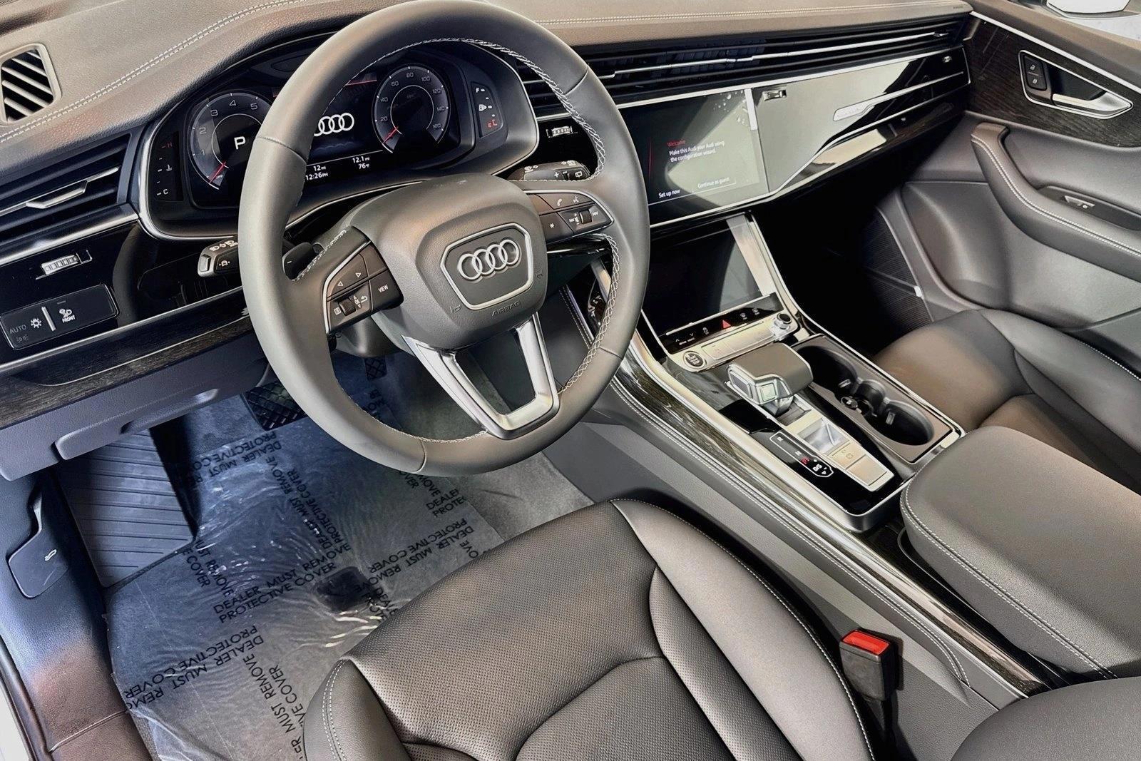 Thumbnail: 2026 Audi Q7 - 3