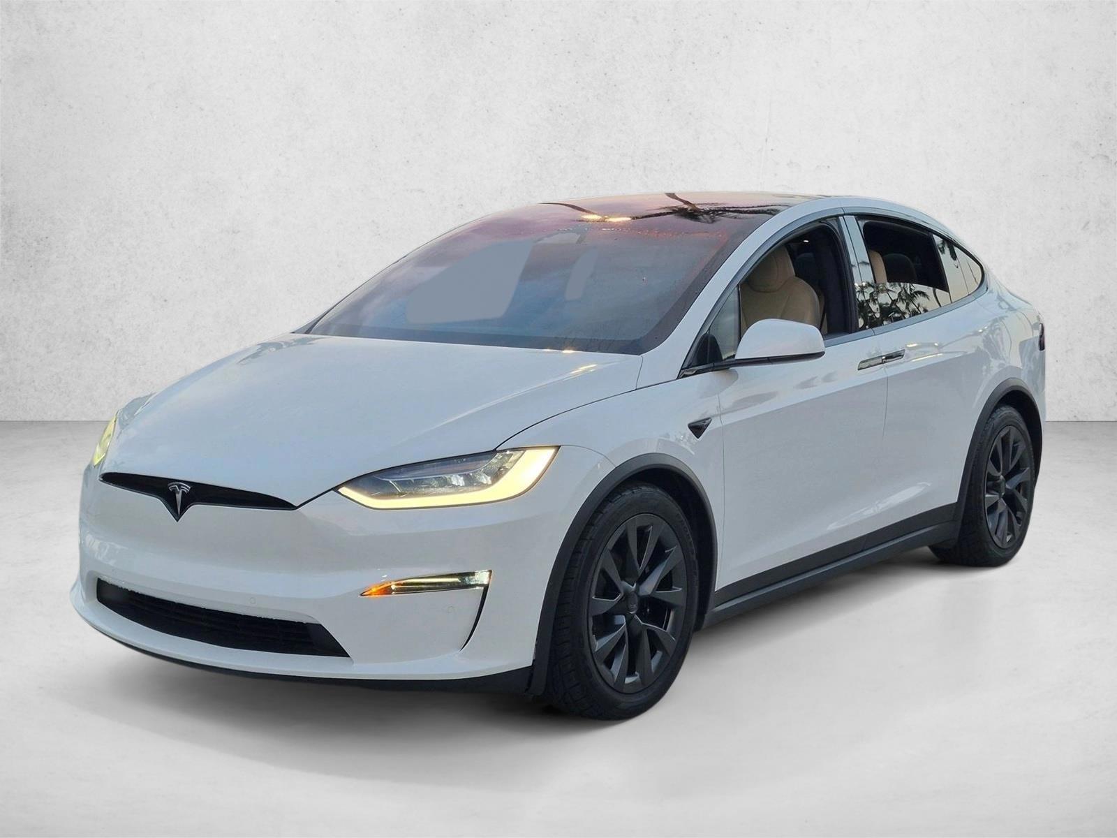 Thumbnail: 2022 Tesla Model X - 1
