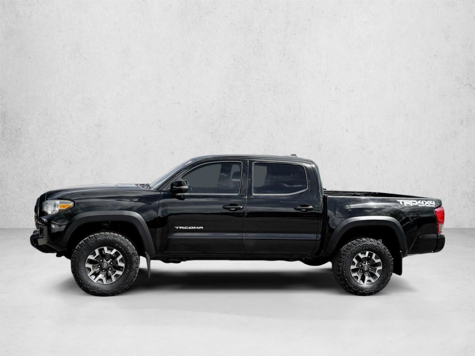 Thumbnail: 2017 Toyota Tacoma - 2