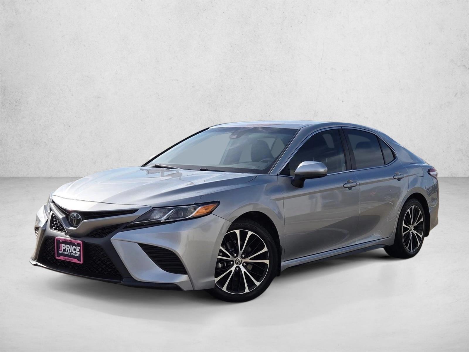 Thumbnail: 2020 Toyota Camry - 1