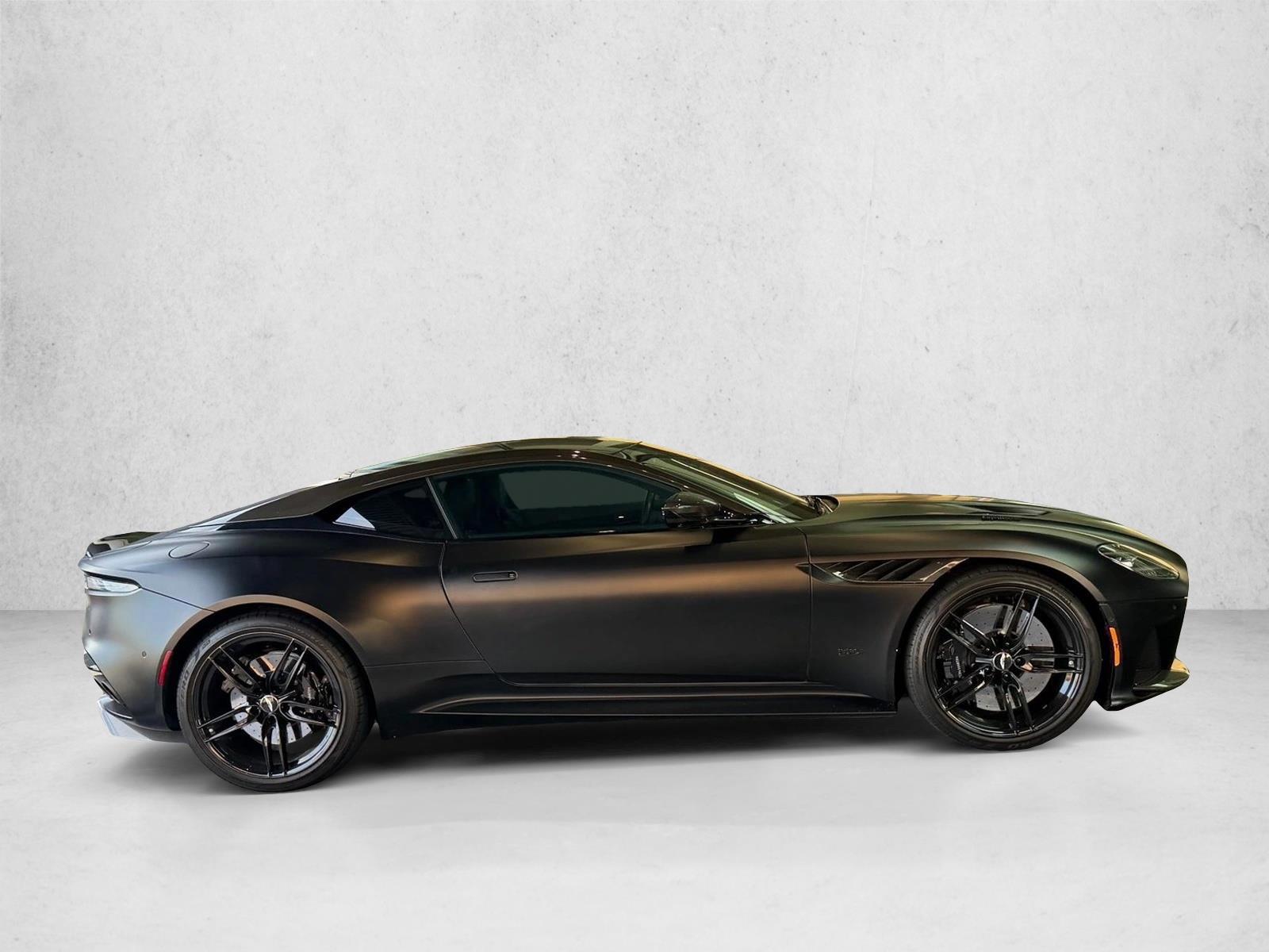 2021 Aston Martin DBS Superleggera Base - Photo 6