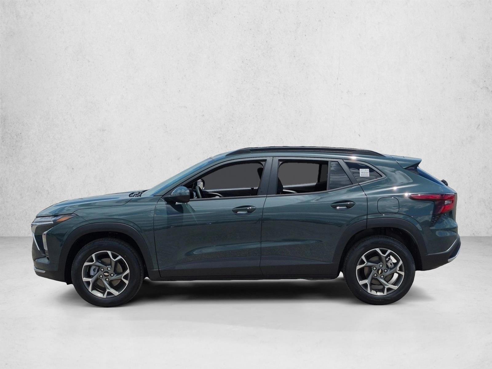 Thumbnail: 2026 Chevrolet Trax - 2