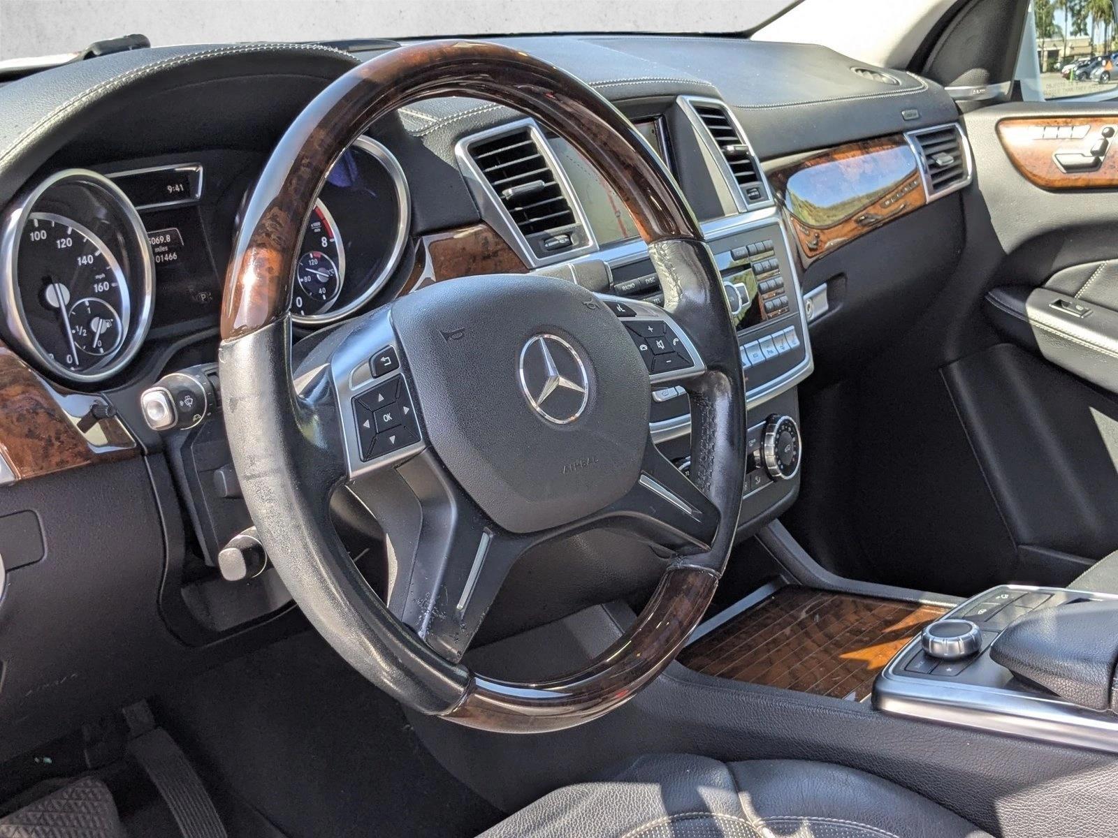 Thumbnail: 2015 Mercedes-Benz GL-Class - 3