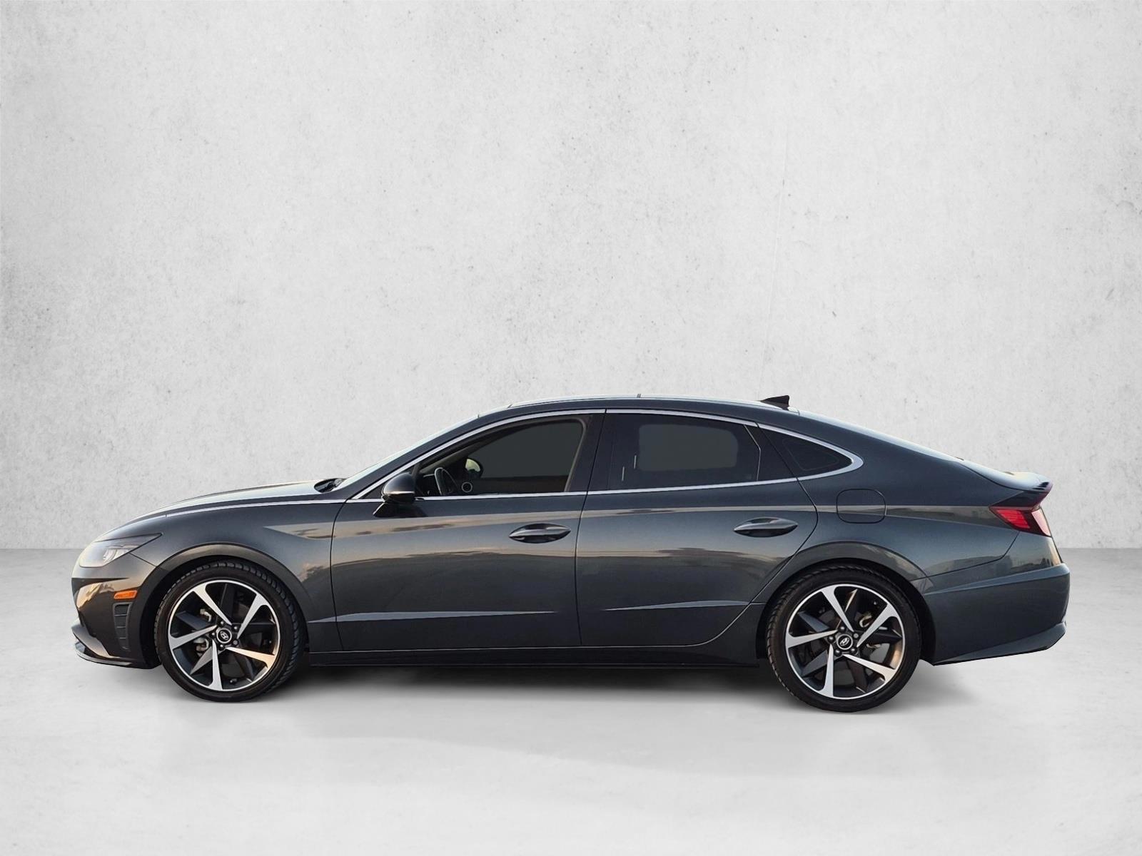 Thumbnail: 2023 Hyundai Sonata - 2