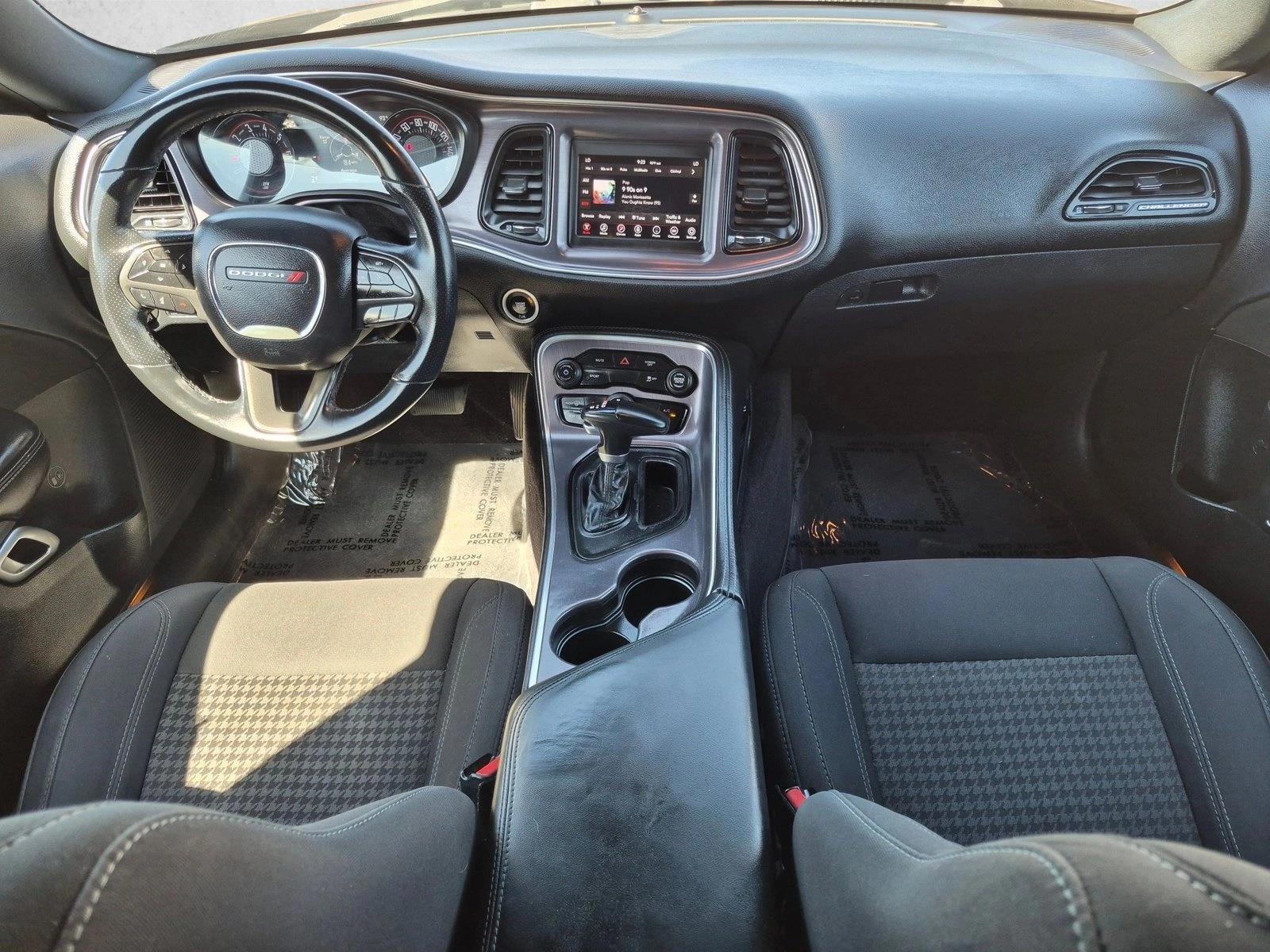 Thumbnail: 2018 Dodge Challenger - 4