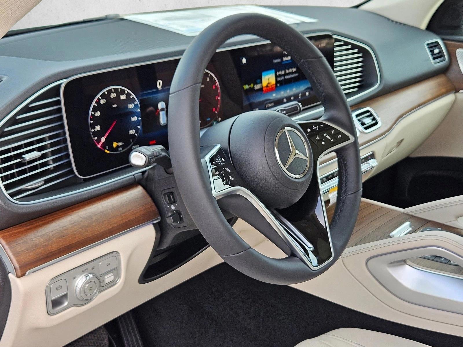 Thumbnail: 2026 Mercedes-Benz GLE - 3