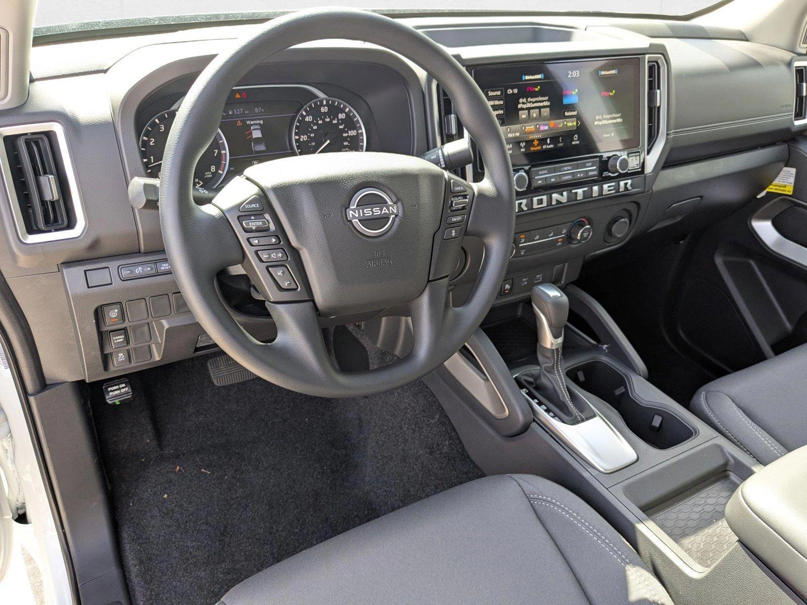 Thumbnail: 2025 Nissan Frontier - 4