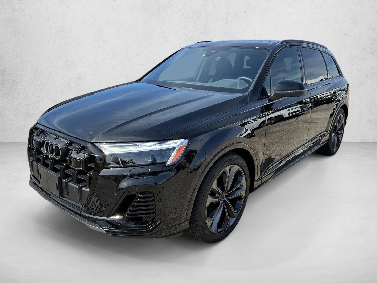 Thumbnail: 2026 Audi Q7 - 1