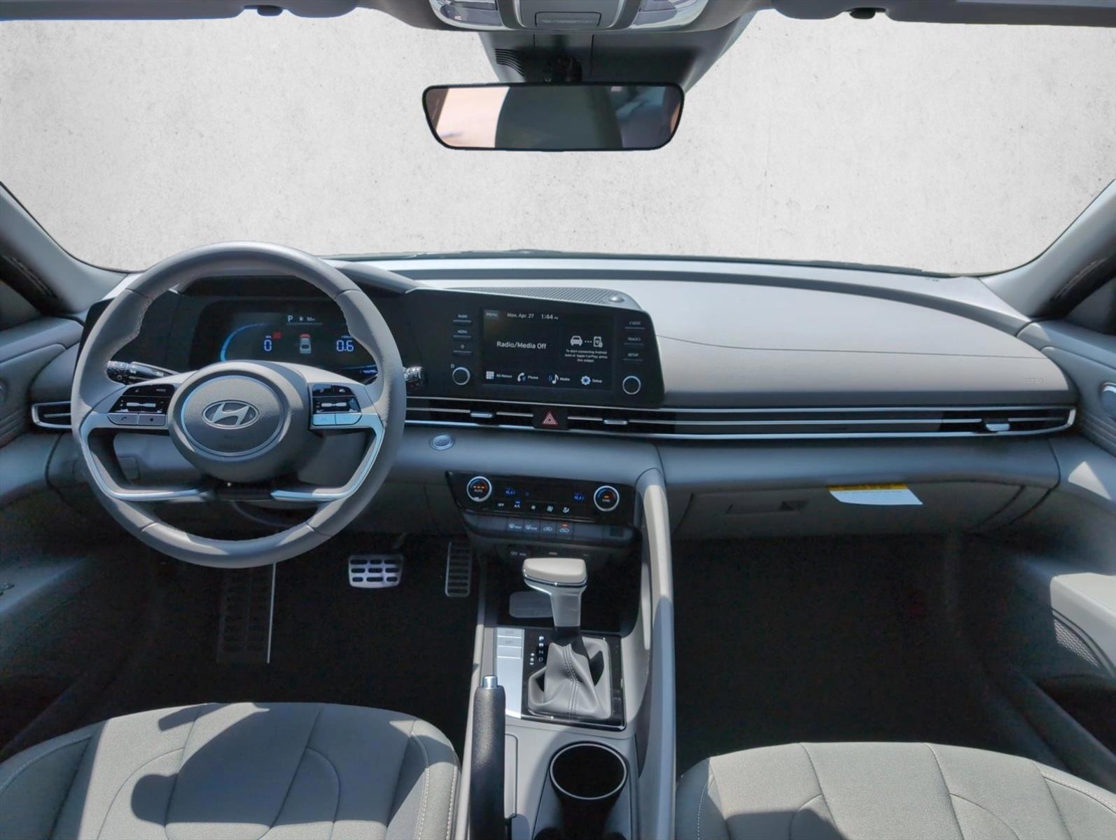 Thumbnail: 2026 Hyundai Elantra - 4