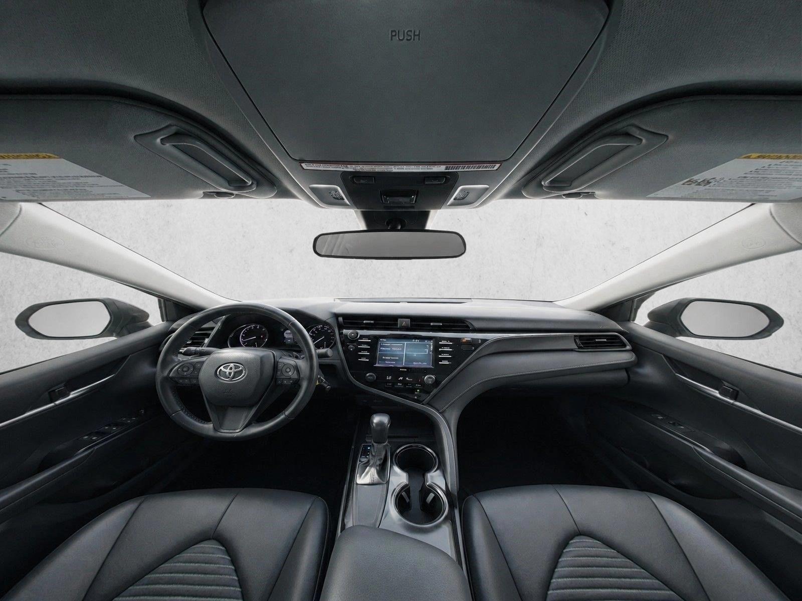 Thumbnail: 2020 Toyota Camry - 3
