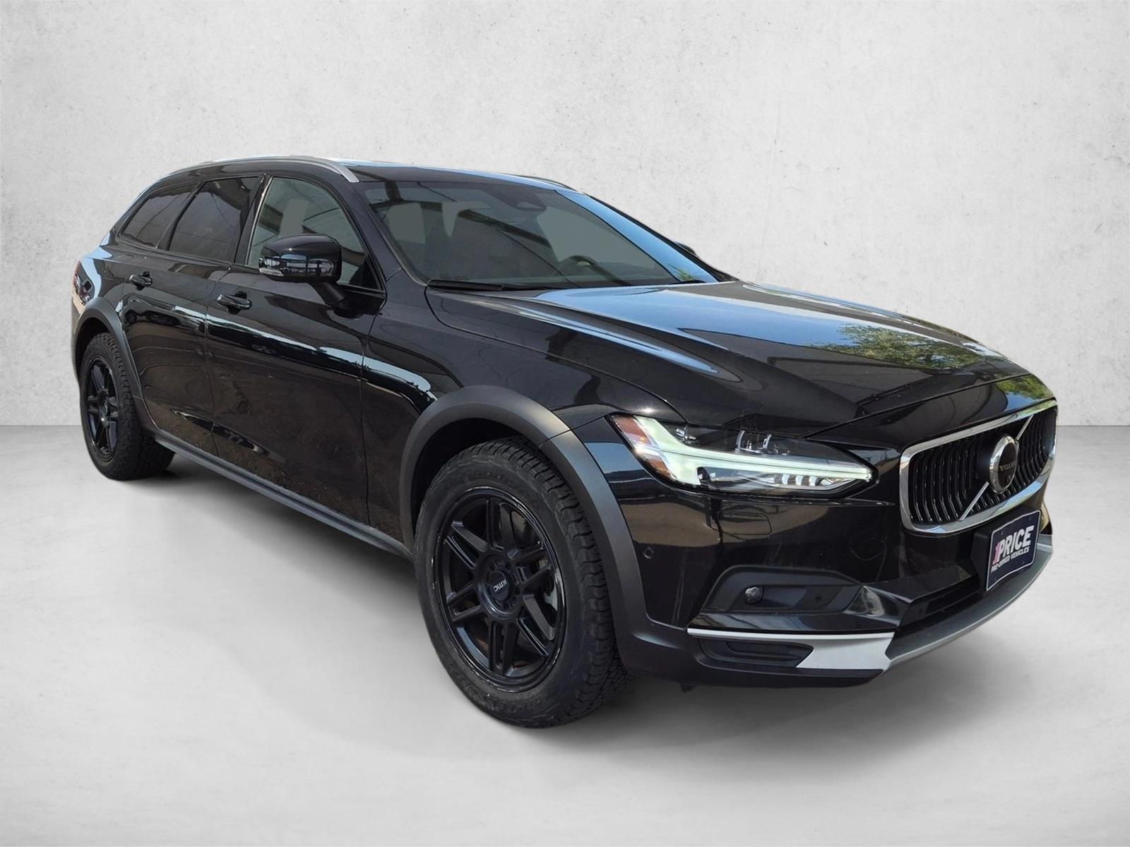 2022 Volvo V90