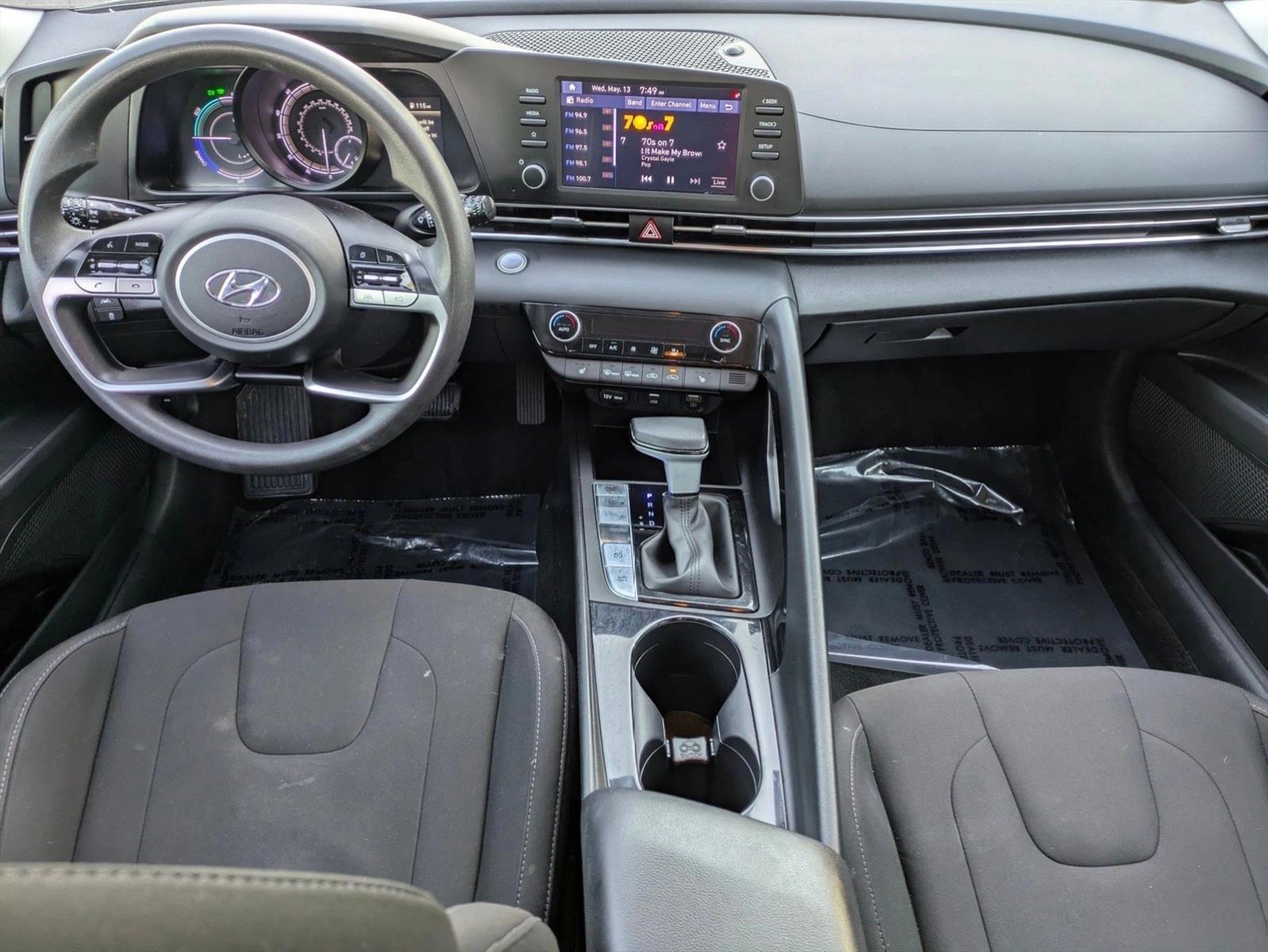 Thumbnail: 2023 Hyundai Elantra - 4