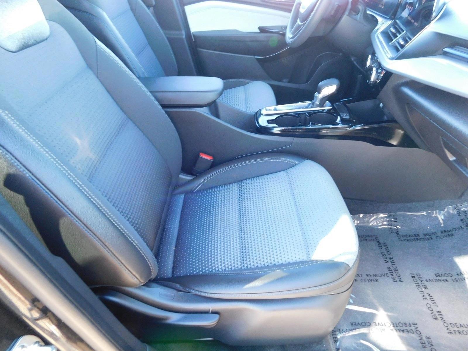 2025 Chevrolet Trax LT - Photo 26