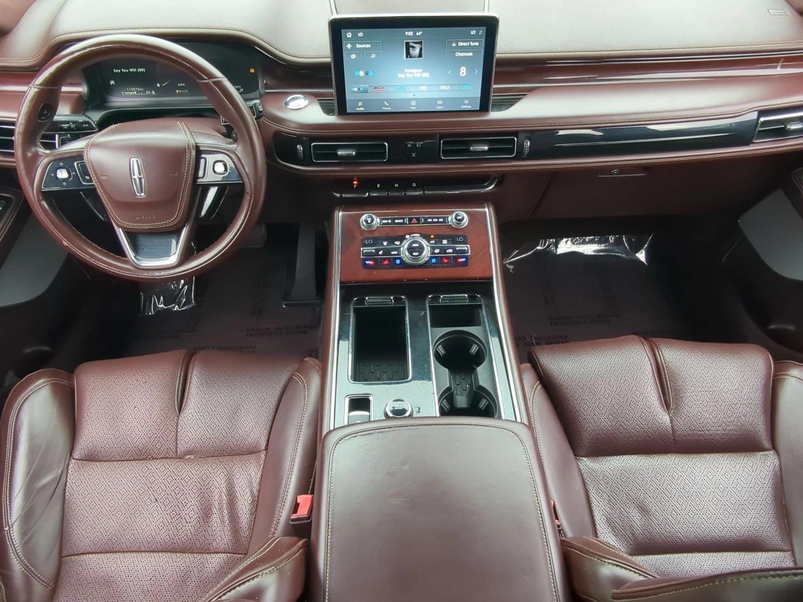 Thumbnail: 2020 Lincoln Aviator - 4