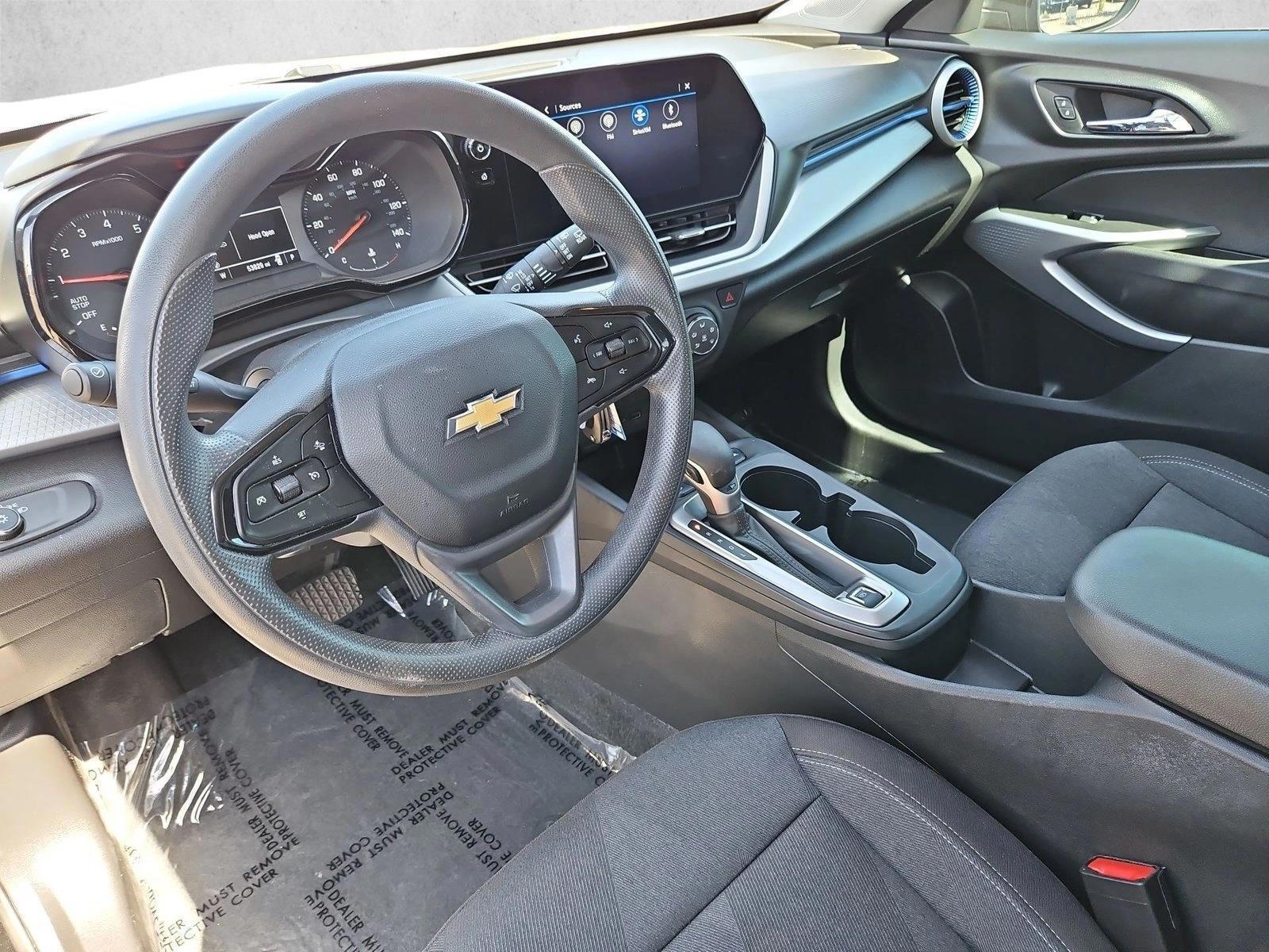 Thumbnail: 2024 Chevrolet Trax - 4
