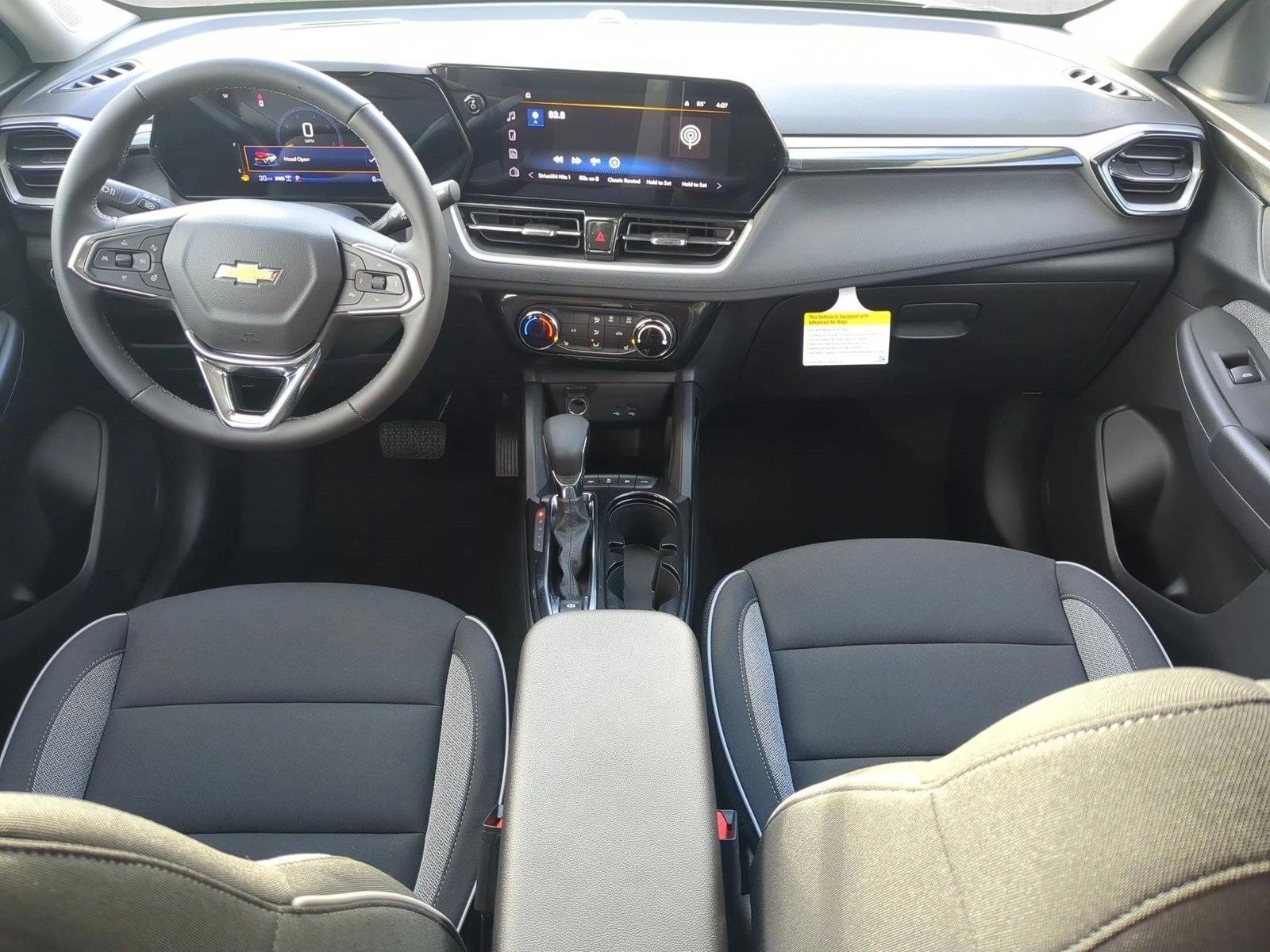 Thumbnail: 2026 Chevrolet TrailBlazer - 3