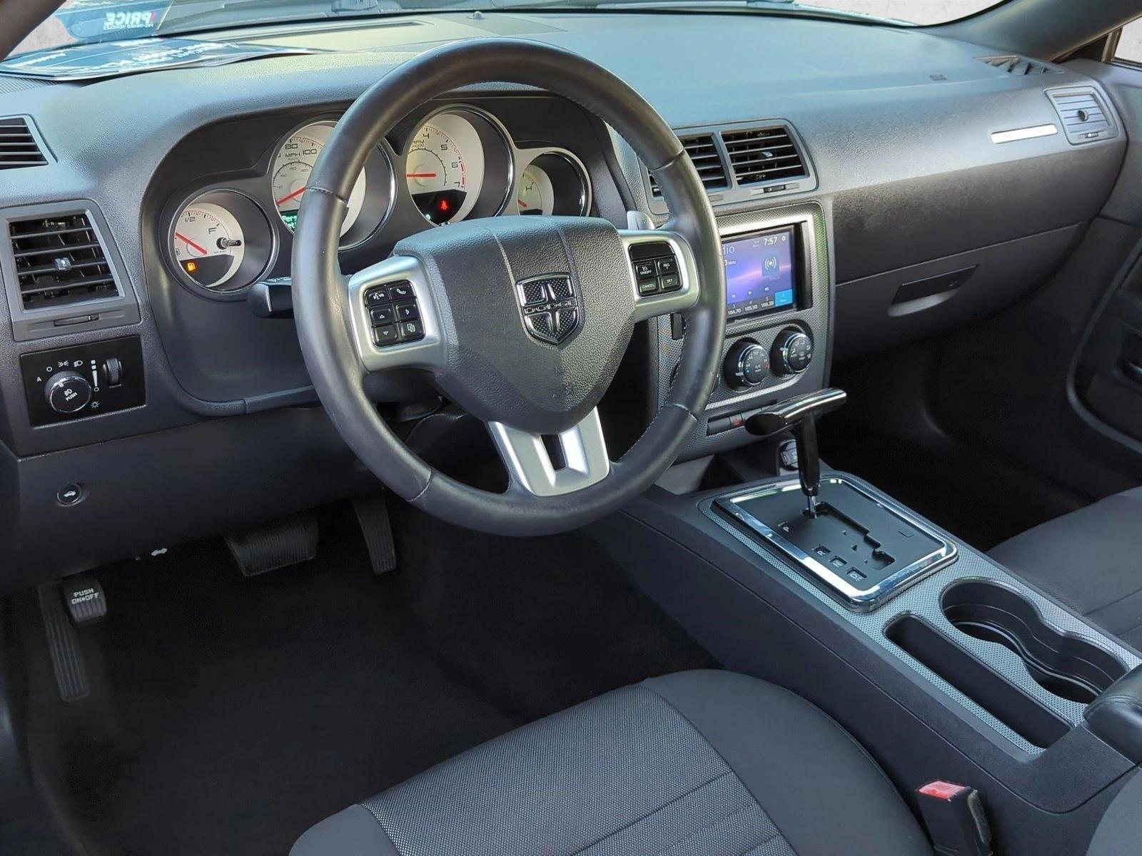 Thumbnail: 2013 Dodge Challenger - 3