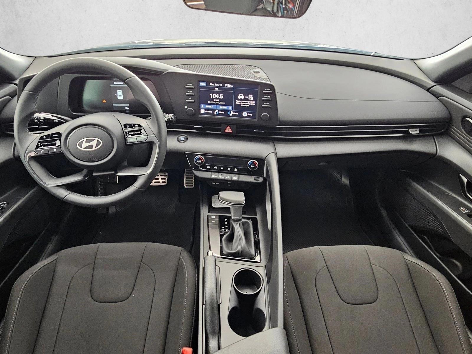 Thumbnail: 2026 Hyundai Elantra - 4