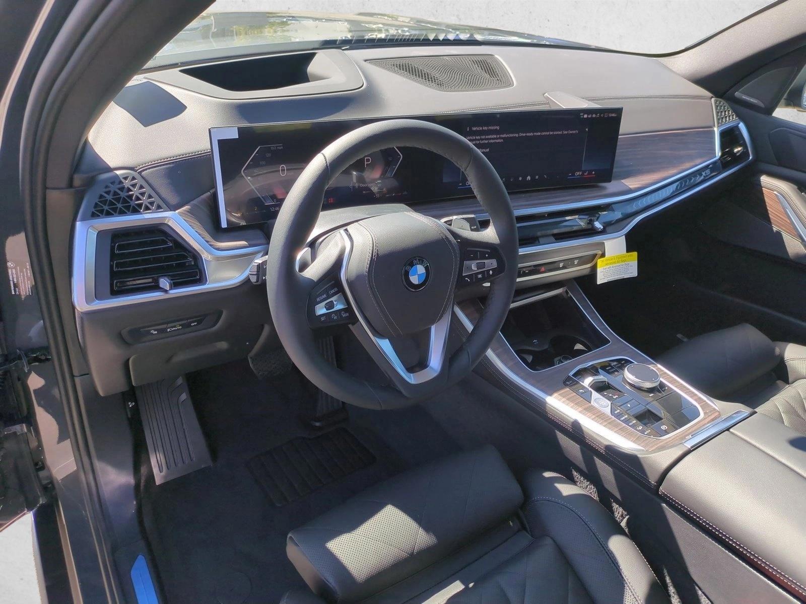 Thumbnail: 2026 BMW X5 - 3