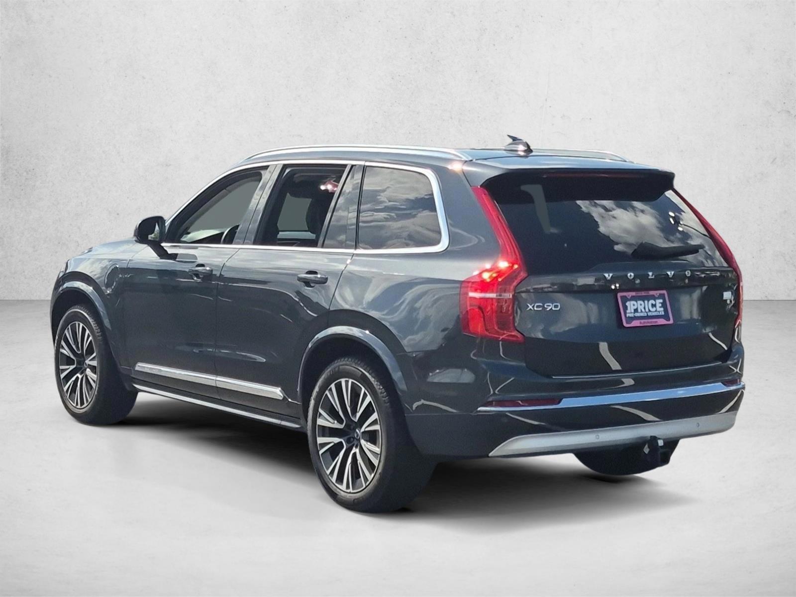 2022 Volvo XC90 Recharge Plug-In Hybrid