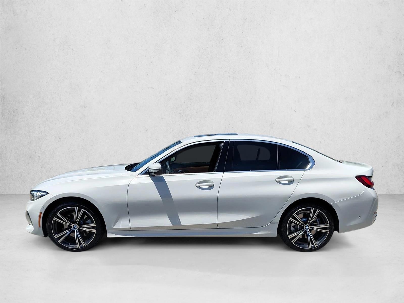 Thumbnail: 2024 BMW 3 Series - 2