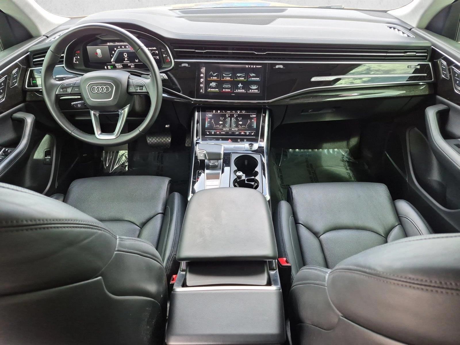 Thumbnail: 2023 Audi Q8 - 4