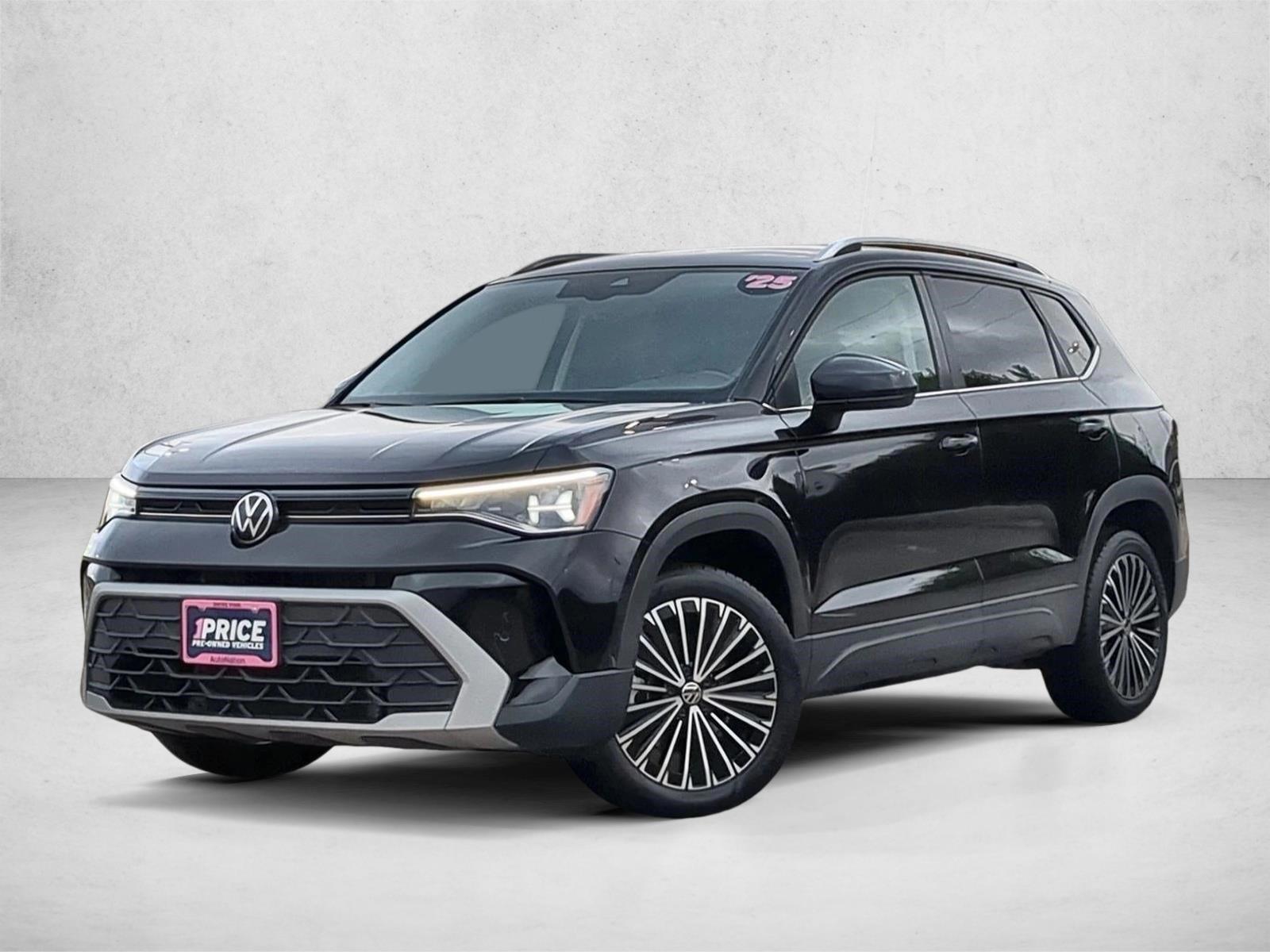 Thumbnail: 2025 Volkswagen Taos - 1