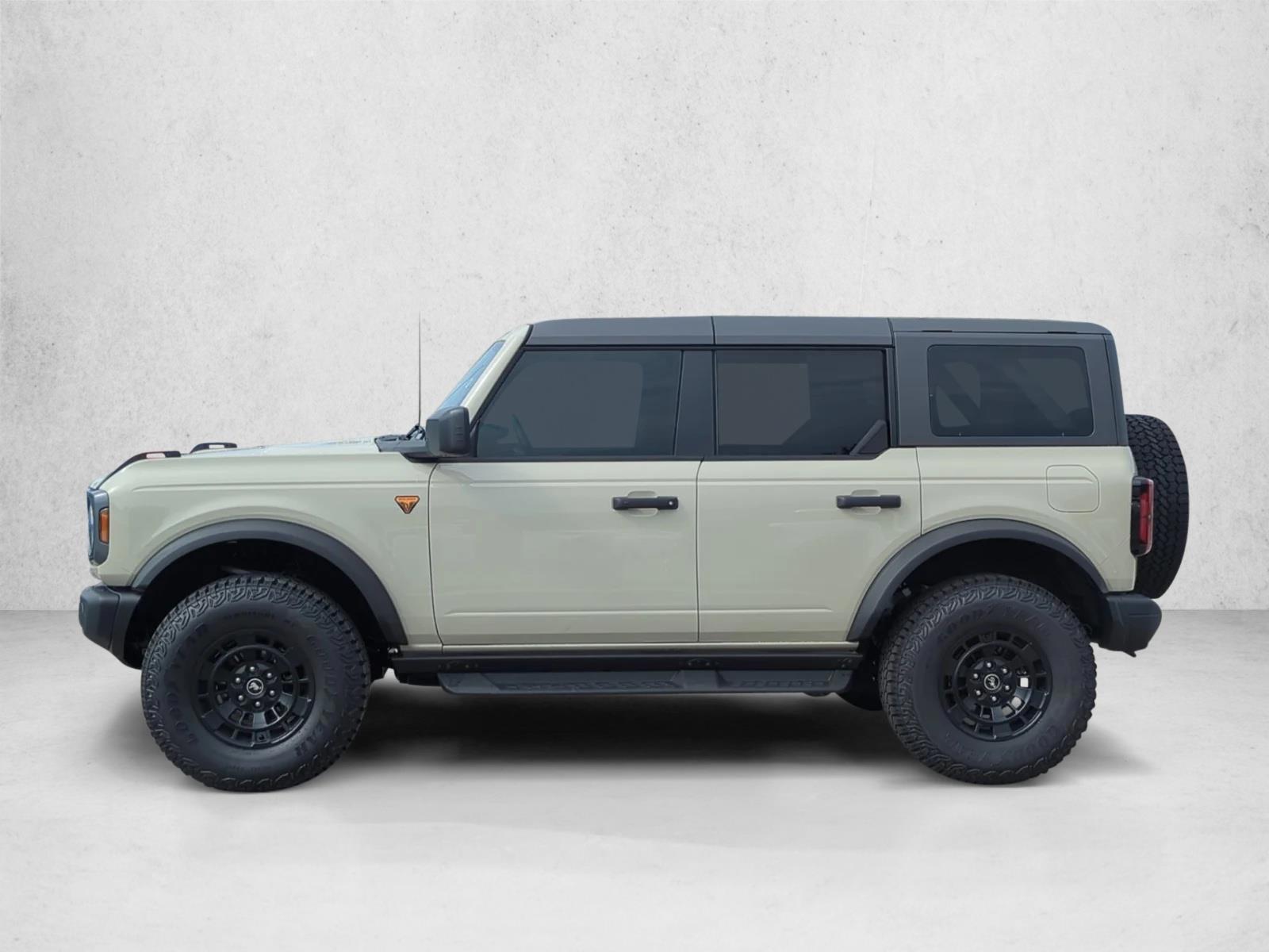 Thumbnail: 2026 Ford Bronco - 2