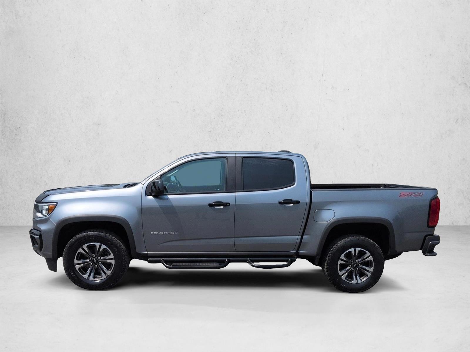 Thumbnail: 2021 Chevrolet Colorado - 3