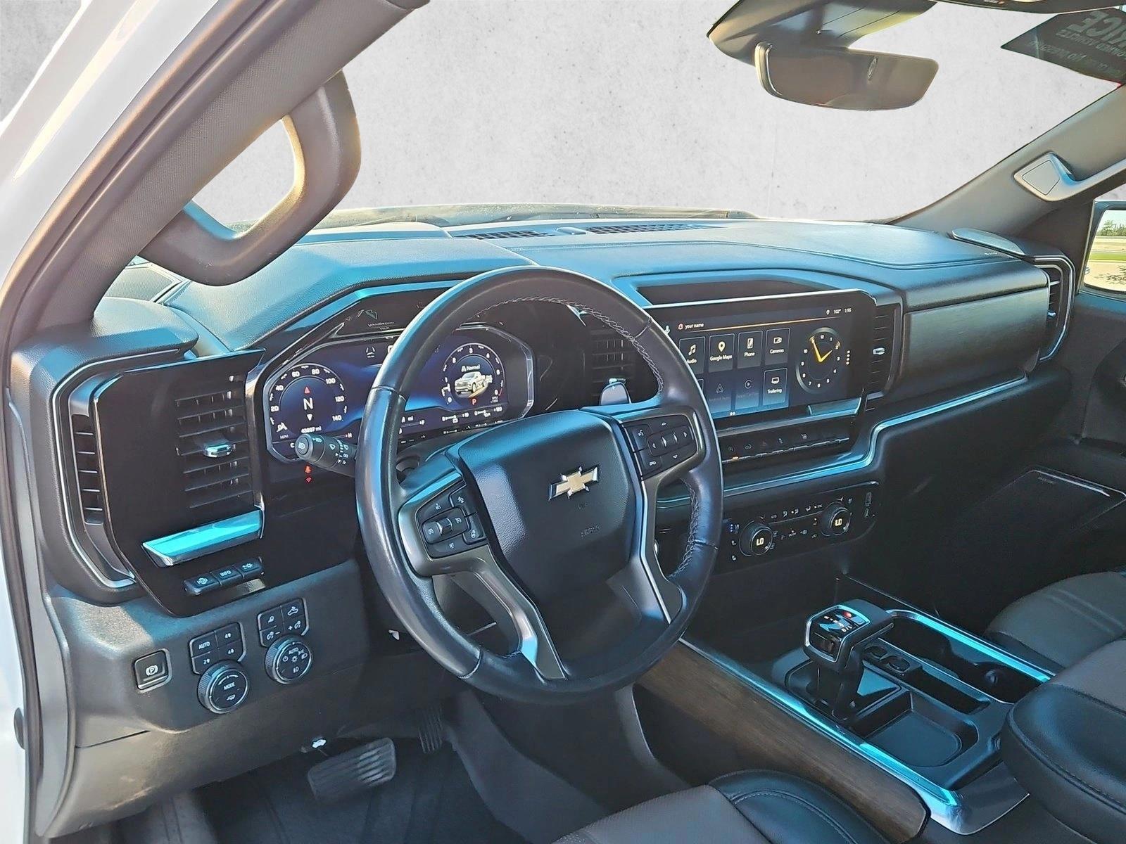 Thumbnail: 2023 Chevrolet Silverado 1500 - 4