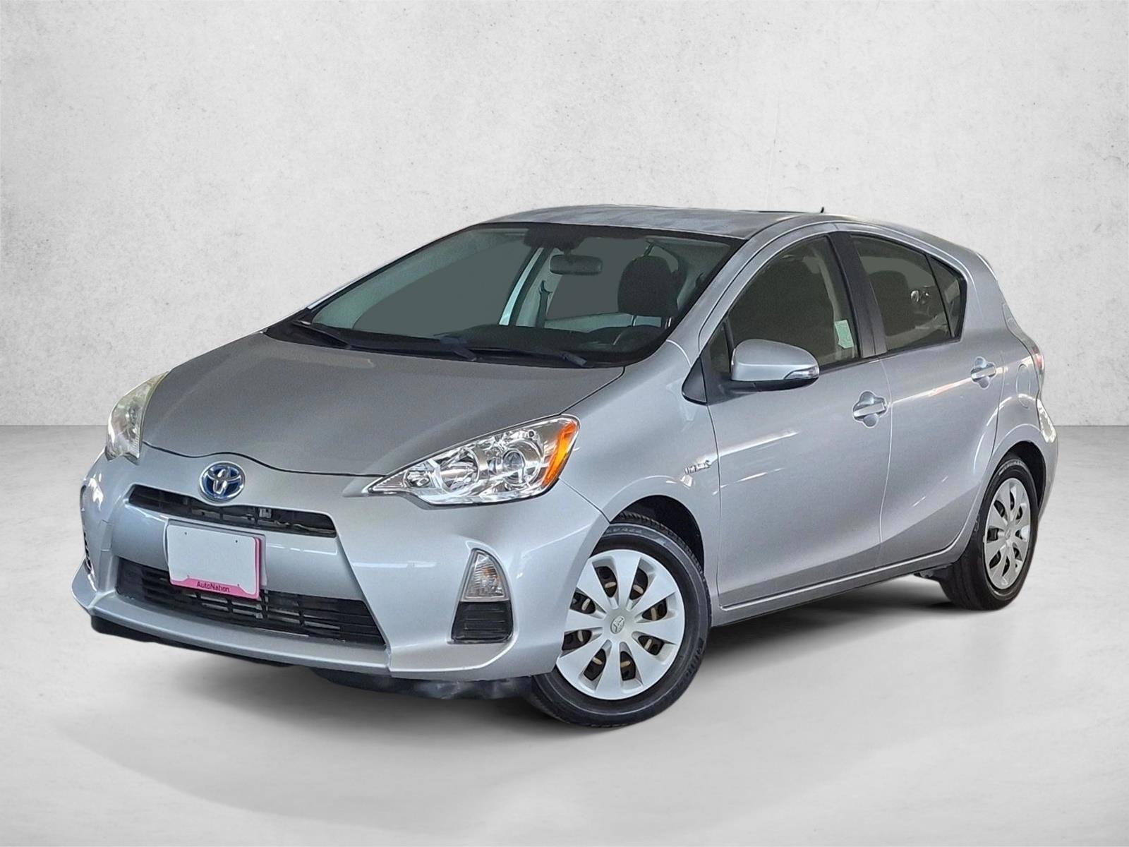 2014 Toyota Prius c
