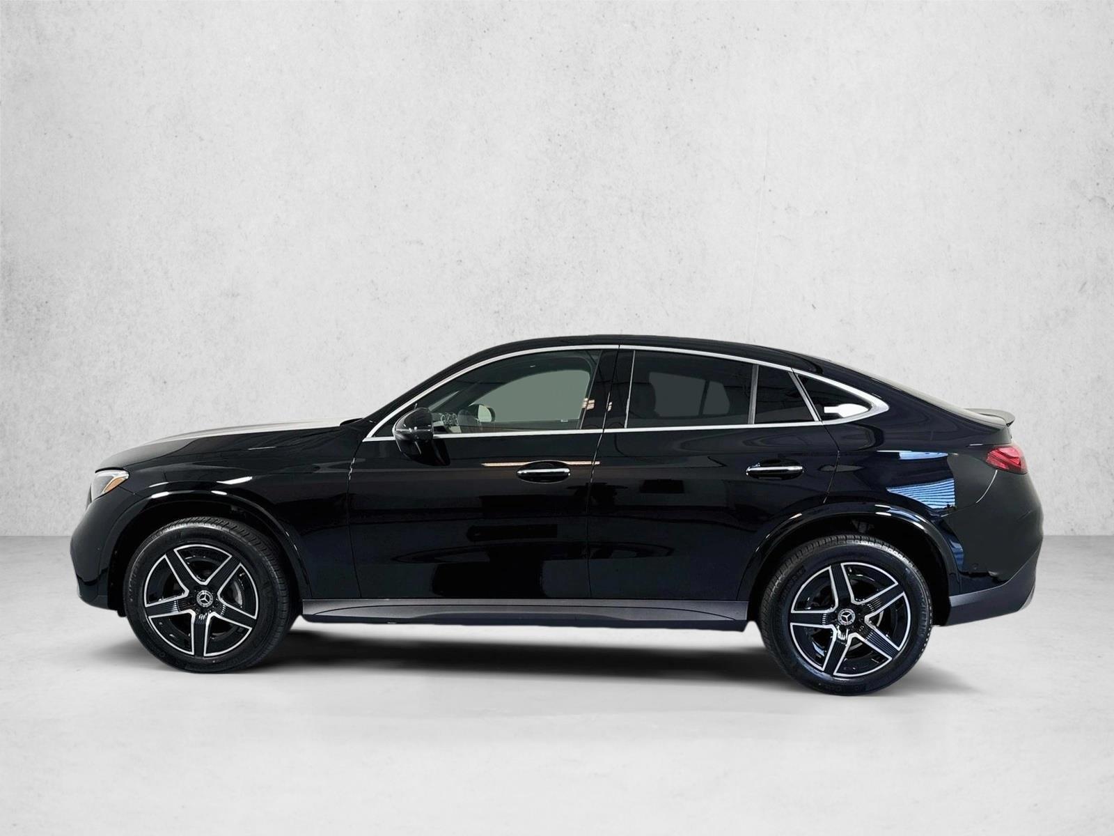 Thumbnail: 2027 Mercedes-Benz GLC - 2