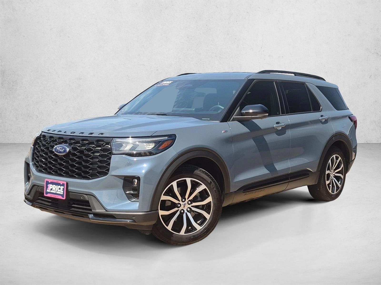 Thumbnail: 2025 Ford Explorer - 1