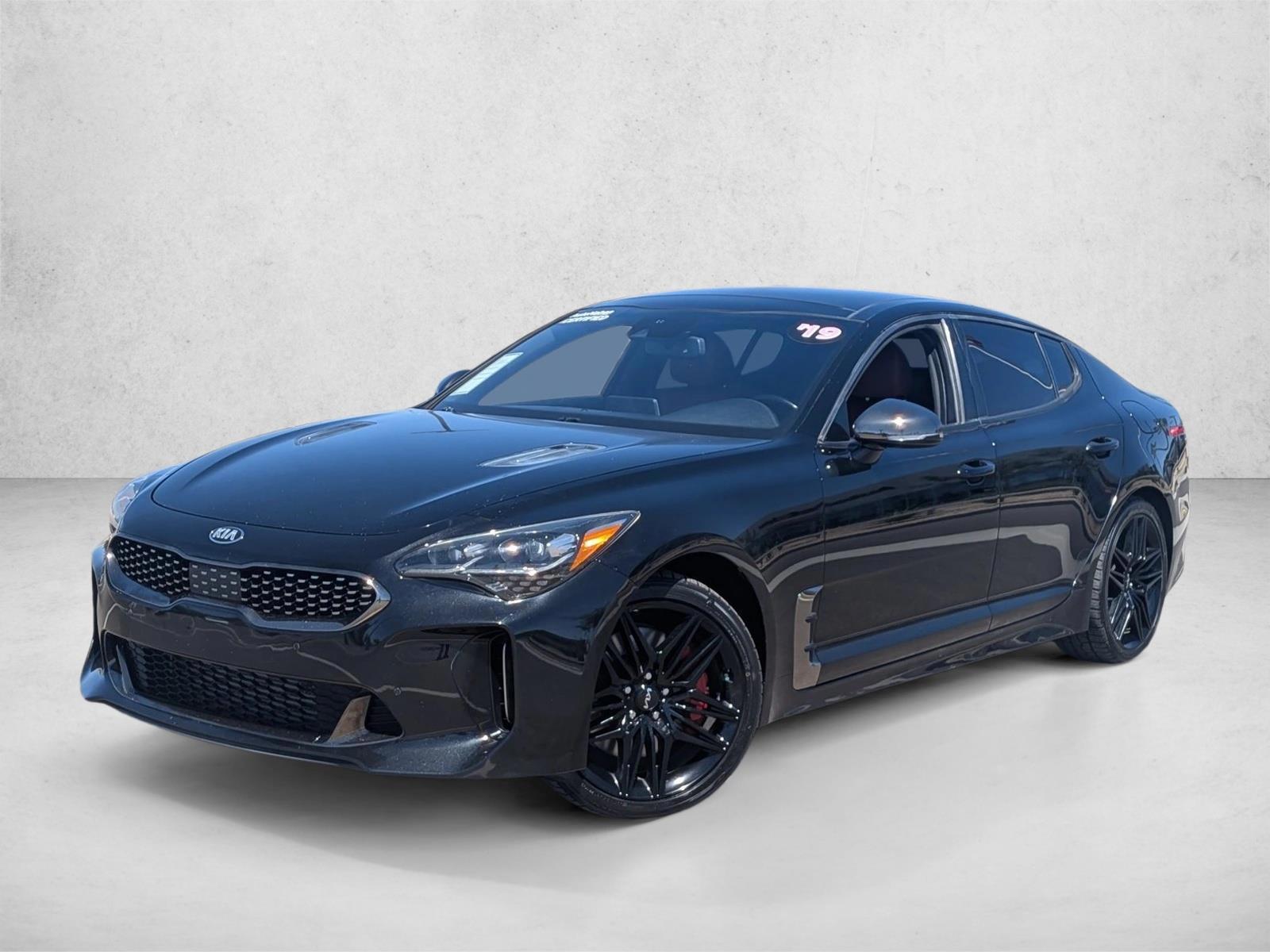 2019 Kia Stinger GT1's photo