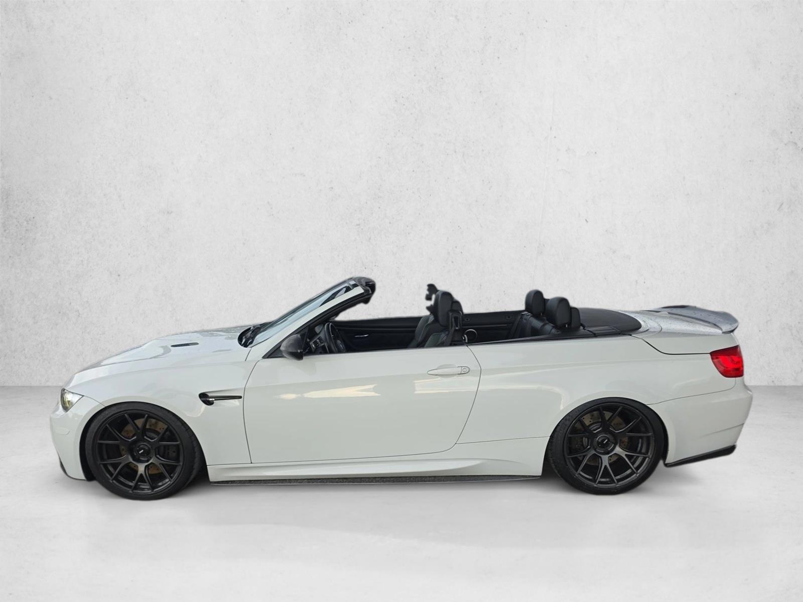 Thumbnail: 2011 BMW M3 - 3