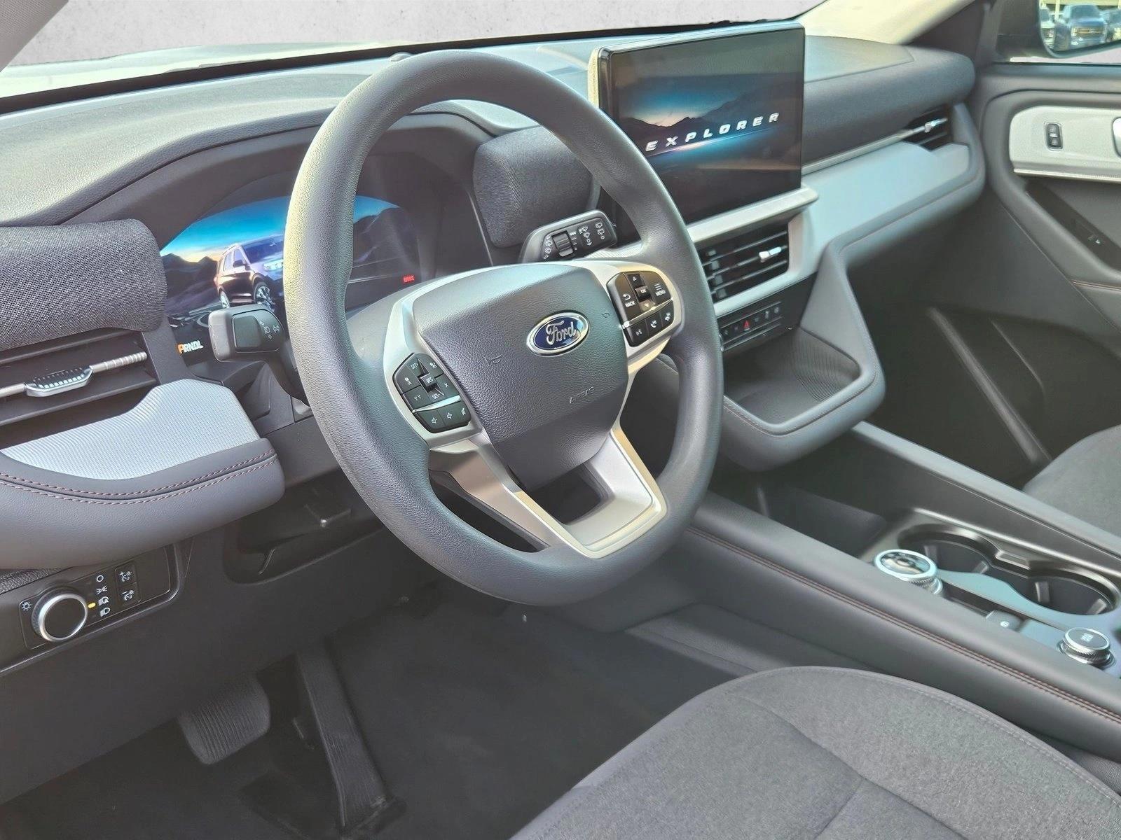 Thumbnail: 2026 Ford Explorer - 4
