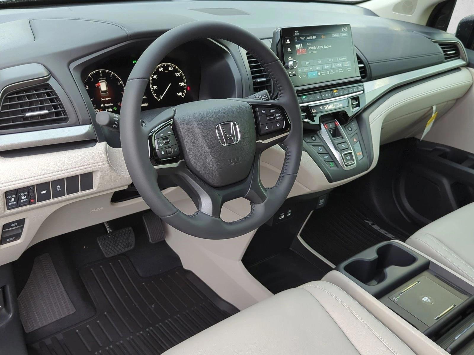 Thumbnail: 2026 Honda Odyssey - 3