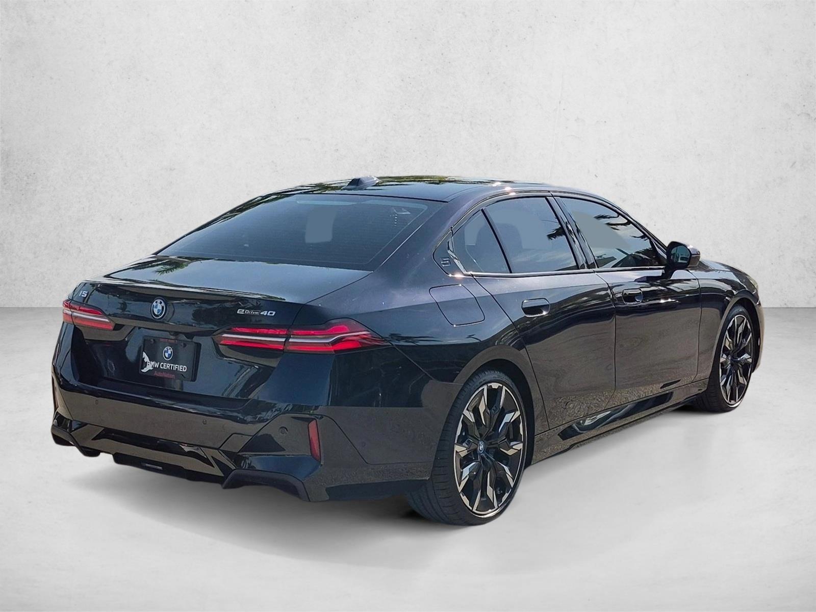 2024 BMW i5 40 - Photo 5
